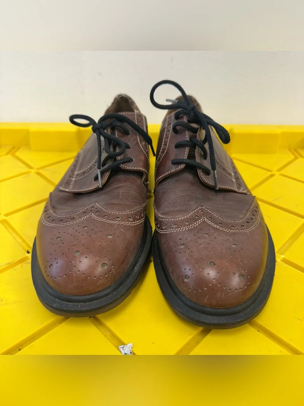 Doc Dr Martens 9A23 Brown Smooth Leather Brogue Dress Shoes Mens 10 Wingtip